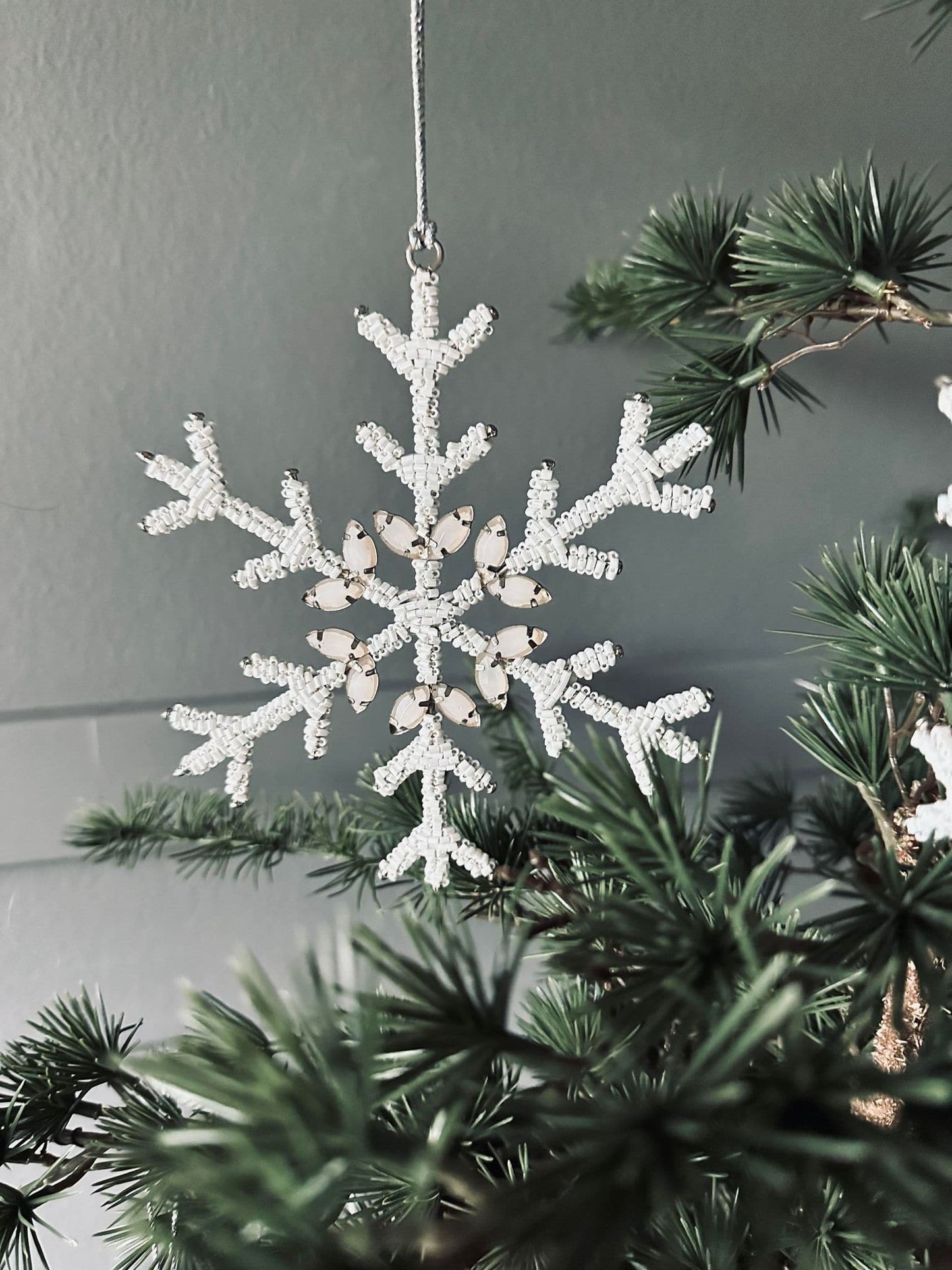 Juleophæng 15cm Snefnug White mix - VIAMAJA.DK