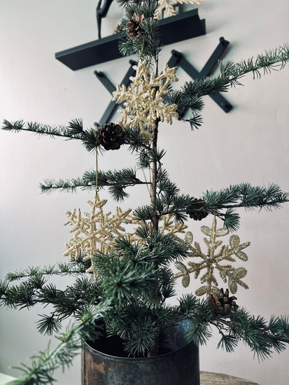 Juleophæng Snefnug mix guld - VIAMAJA.DK