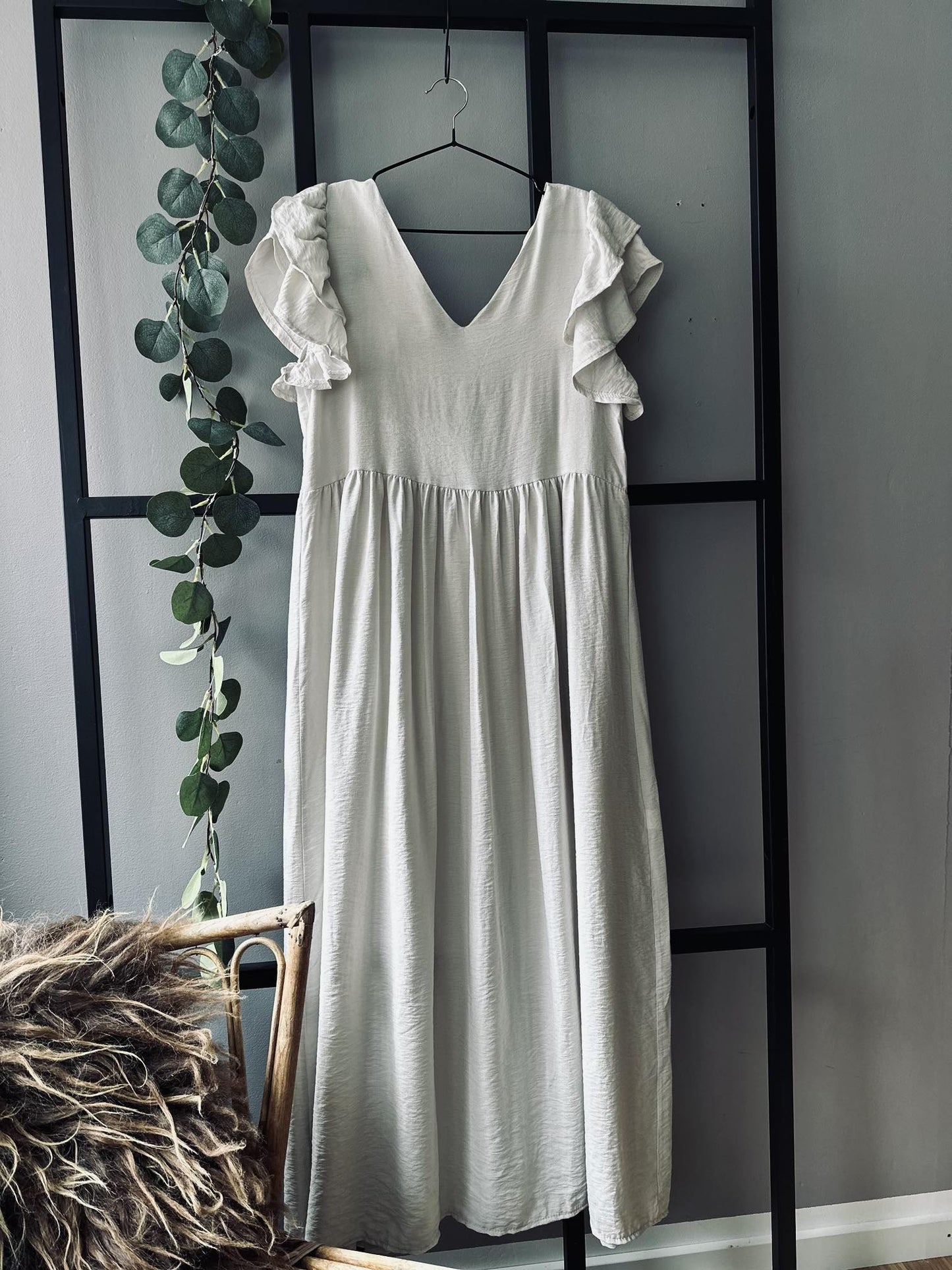 Kjole Madelina beige - VIAMAJA.DK