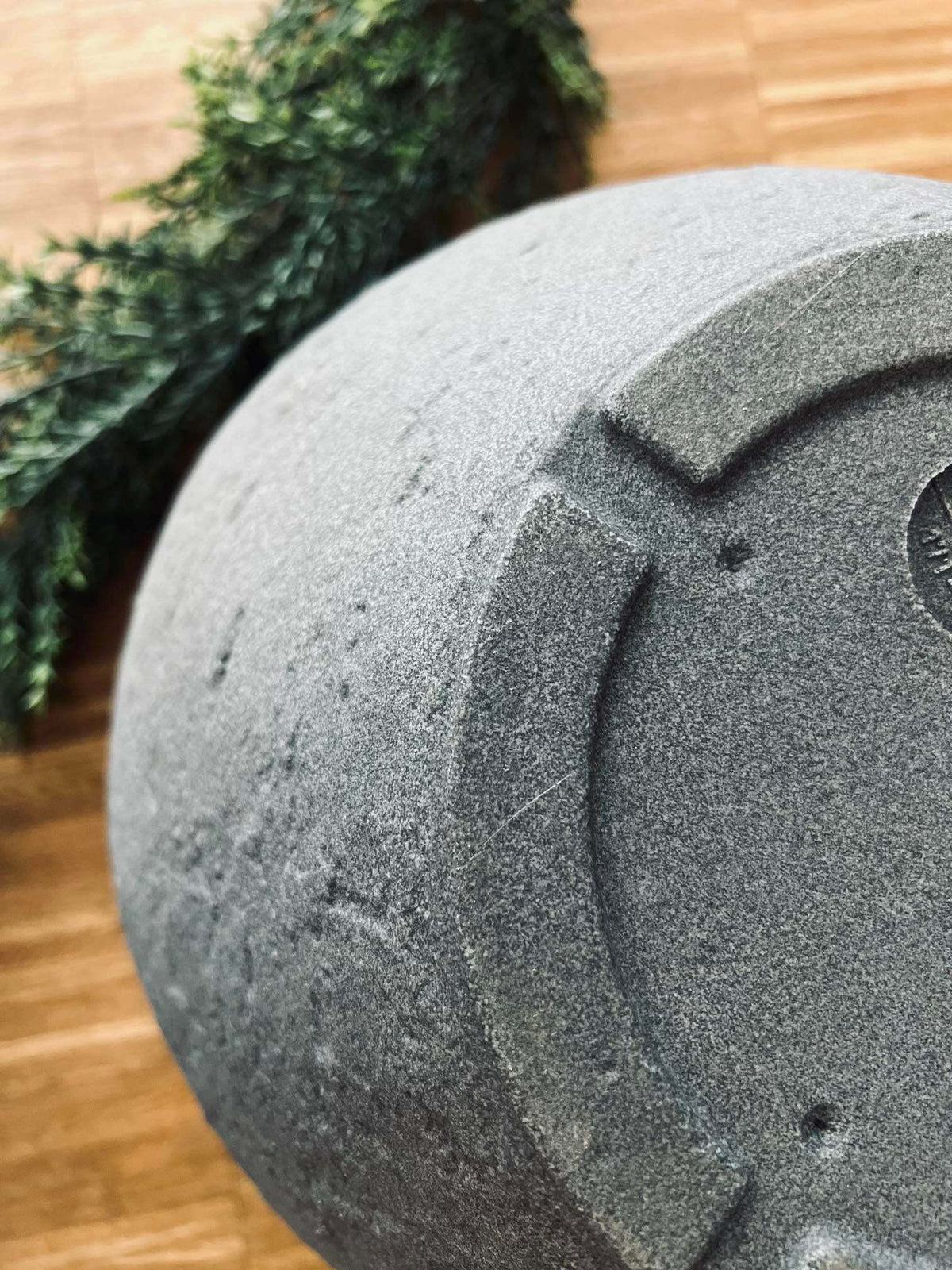 Krukke i plast - LYS STONE - Inde og ude - VIAMAJA.DK