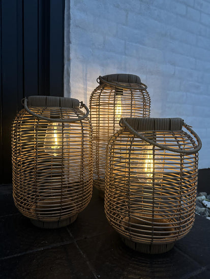 Lanterne med solceller Molly – Stor - VIAMAJA.DK