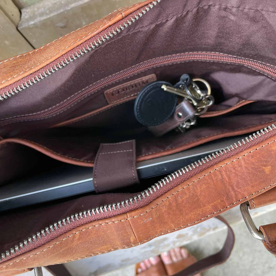 Laptop taske - Cognac recycling - VIAMAJA.DK