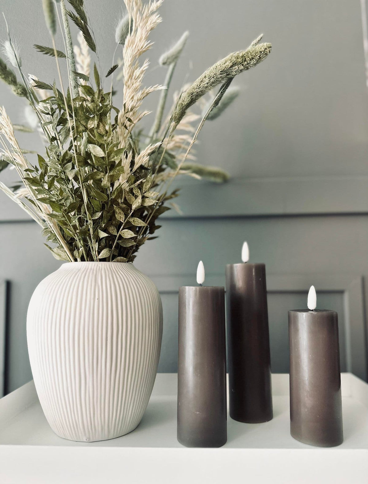 LED Bloklys / Taupe grå 3 stk – Inkl. fjernbetjening - VIAMAJA.DK