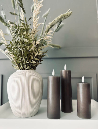 LED Bloklys / Taupe grå 3 stk – Inkl. fjernbetjening - VIAMAJA.DK