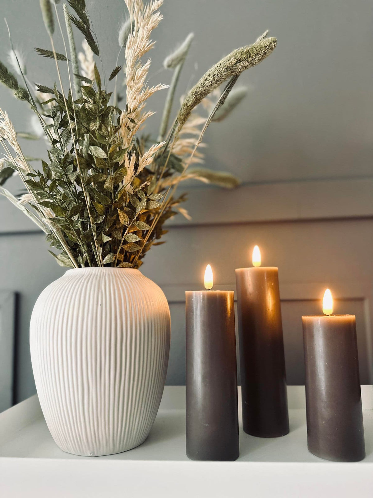 LED Bloklys / Taupe grå 3 stk – Inkl. fjernbetjening - VIAMAJA.DK