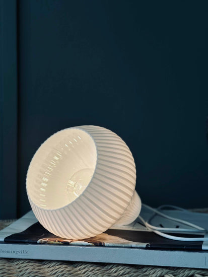 LED lampe til m. Timerfunktion – Godkendt til inde / ude - VIAMAJA.DK