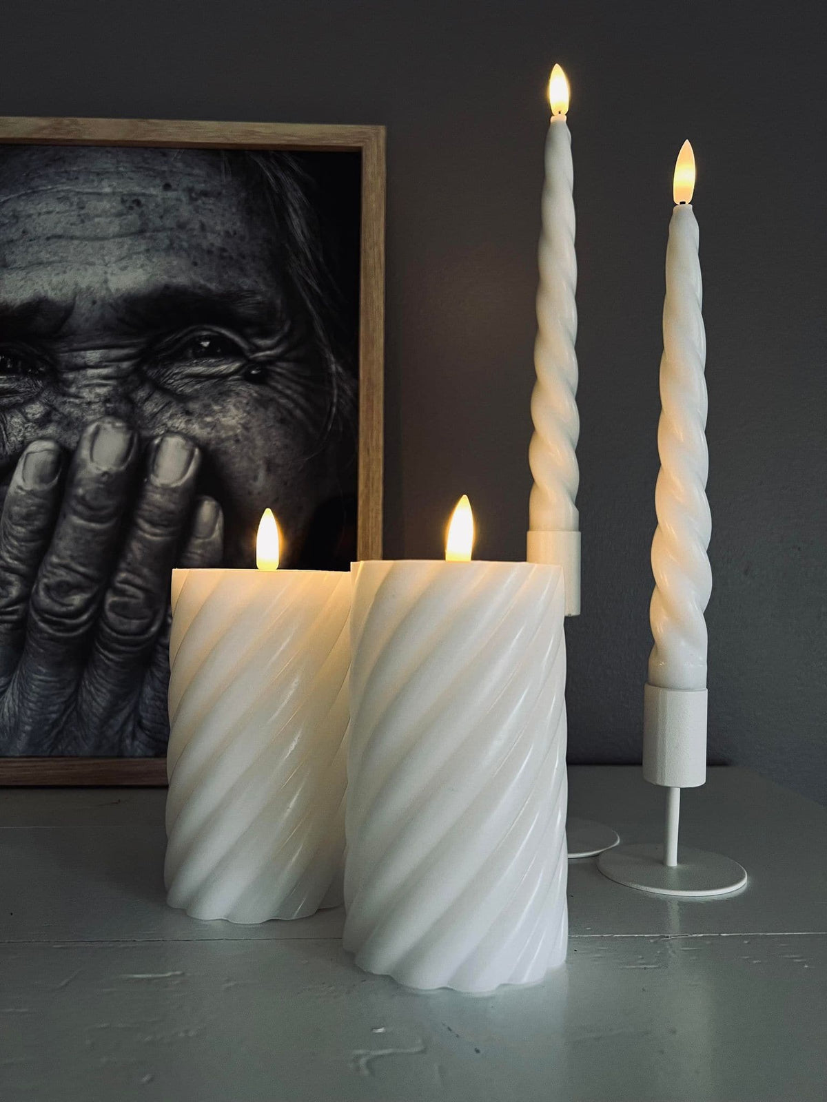 LED Lyspakke med 4 Lys og fjernbetjening - Hvid - VIAMAJA.DK