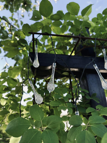 Lyskæde Alma med 50 Pærer – Solceller - VIAMAJA.DK