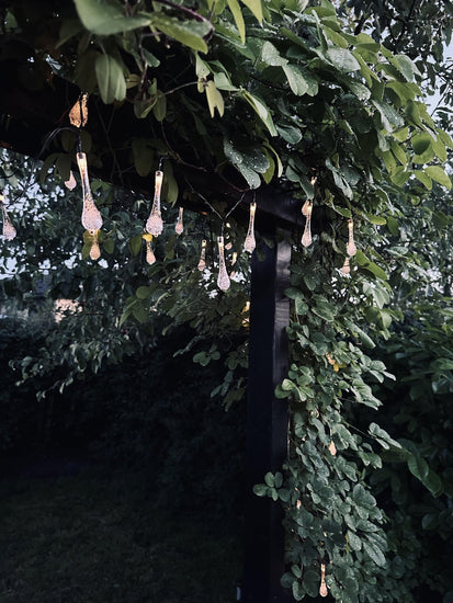 Lyskæde Alma med 50 Pærer – Solceller - VIAMAJA.DK