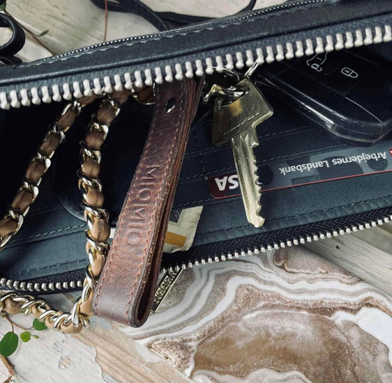 Mobil crossbody FREJA - Vintage blue - VIAMAJA.DK