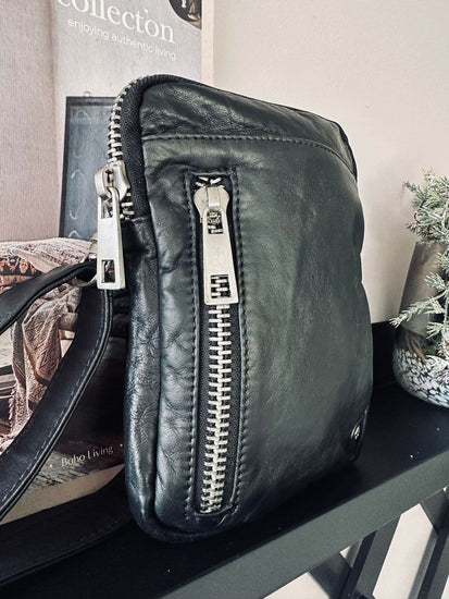 Mobiltaske - ALINA - Black / Silver - VIAMAJA.DK