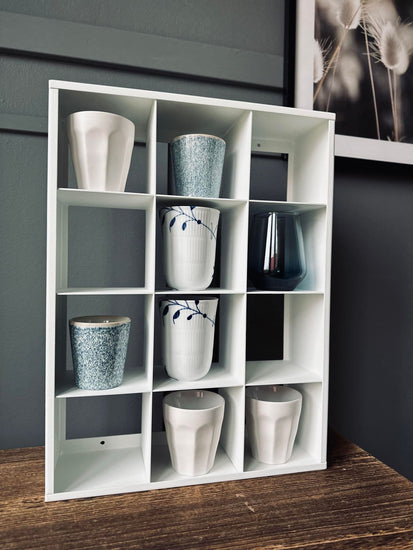 Mugshelf m. 12 rum – White - VIAMAJA.DK
