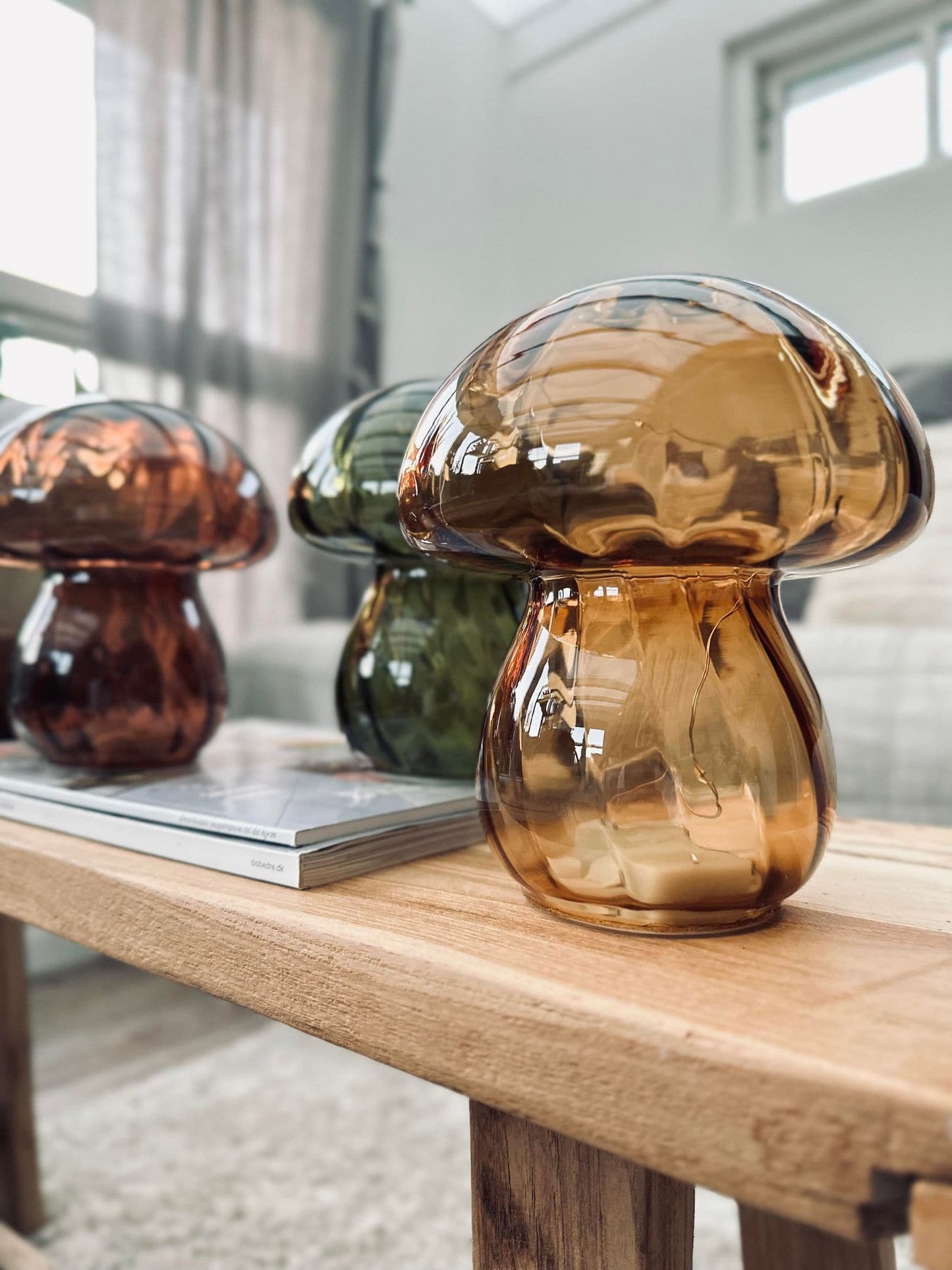 MUSHROOM Lampe med LED 15cm – Lys brun - VIAMAJA.DK