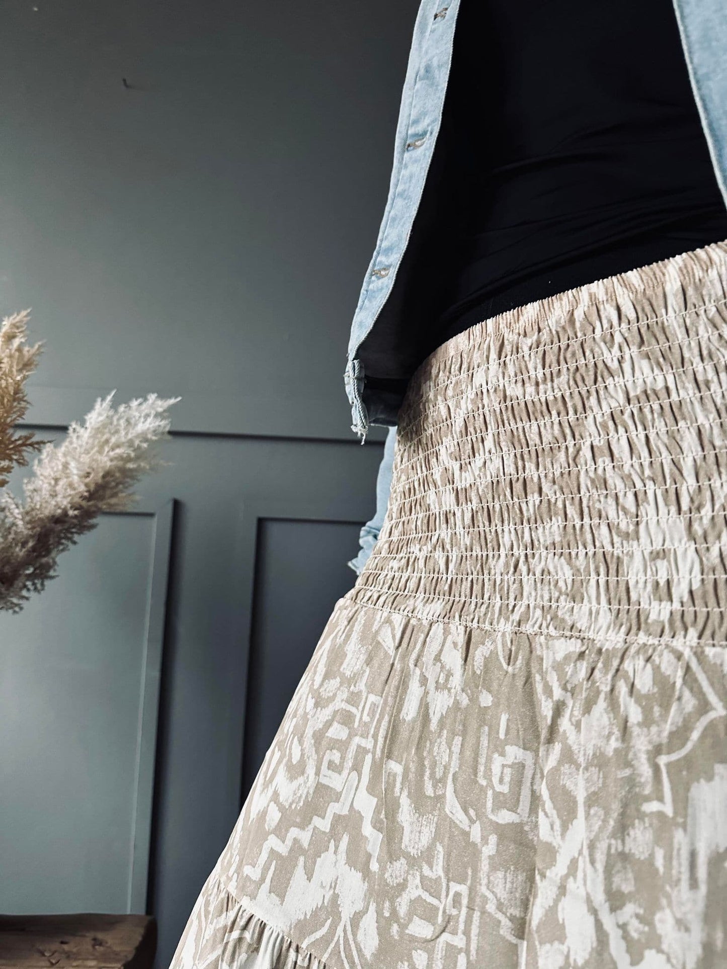 Nederdel Boho beige - VIAMAJA.DK