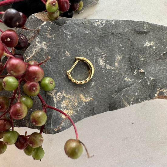 Ørering Single Marble 18K forgyldt - 1 stk - VIAMAJA.DK