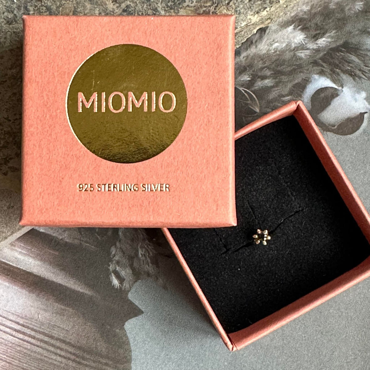 Ørestik Single GIA Black 18K forgyldt - 1 stk - VIAMAJA.DK