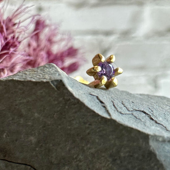 Ørestik Single GIA purple 18K forgyldt - 1 stk - VIAMAJA.DK