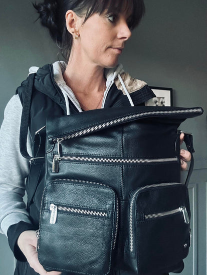 Oversize crossbody - FINA black leather - VIAMAJA.DK
