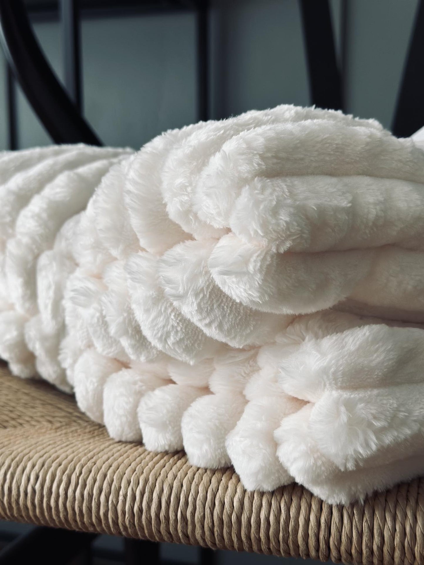 Plaid fleece white - SUPER SOFT - VIAMAJA.DK