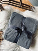 Plaid i fleece kingsize – Grå 180×230