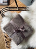 Plaid i fleece kingsize – Taupe 180×230