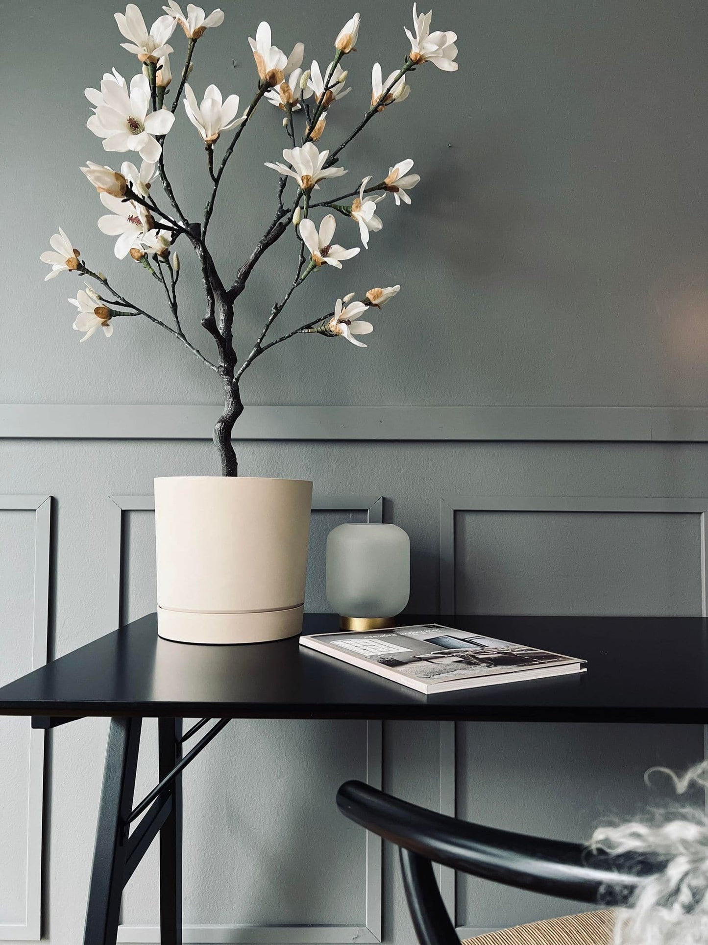 Potte i beton look - Vandingssystem i bunden - Beige - VIAMAJA.DK