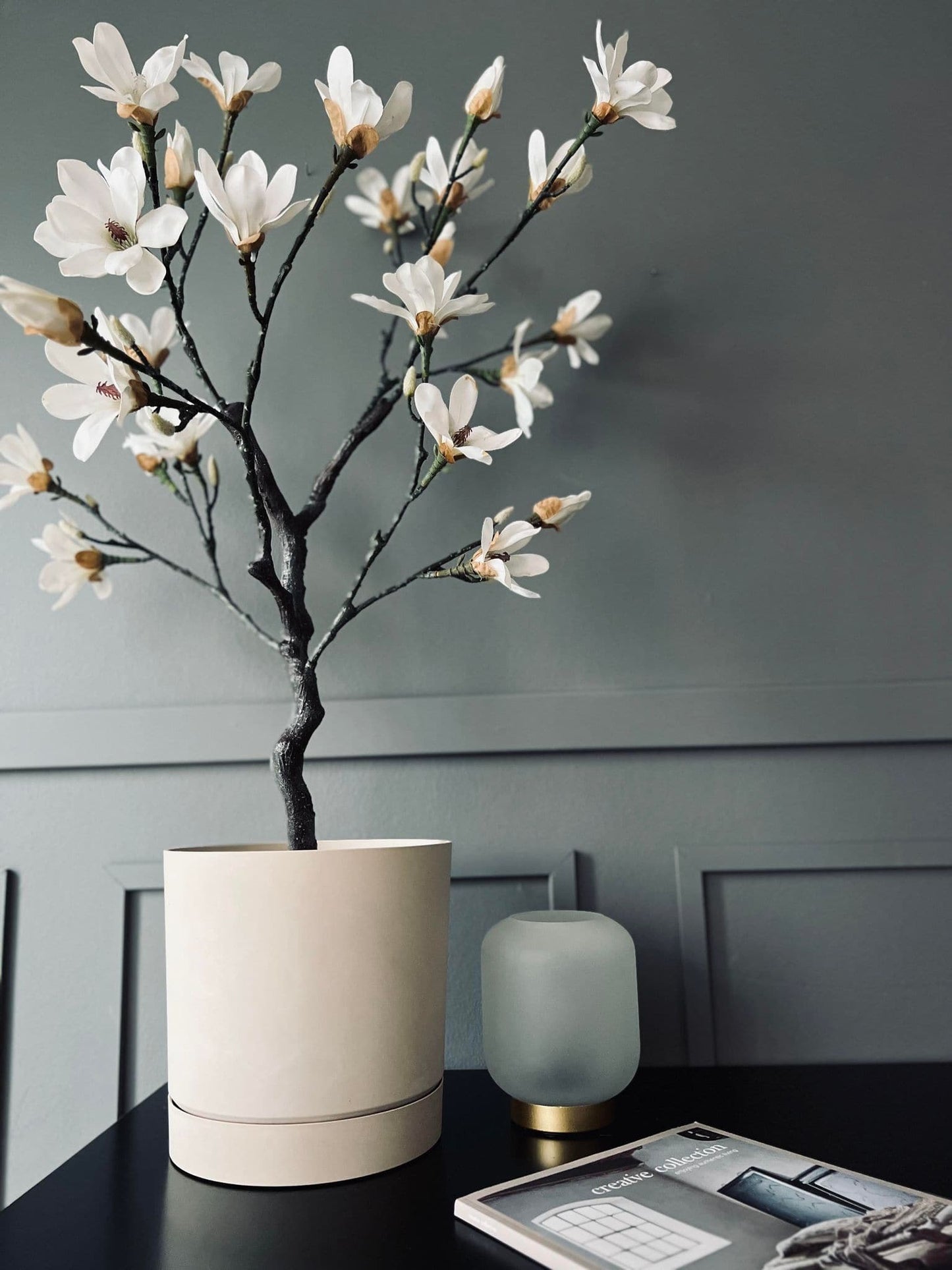 Potte i beton look - Vandingssystem i bunden - Beige - VIAMAJA.DK