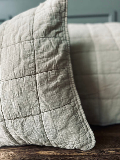 Pudestykke STONE-WASHED Quilt – Nature 60×90 - VIAMAJA.DK