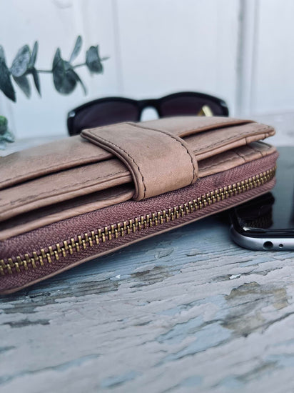 Pung i lækker blød skind - Golden honey - VIAMAJA.DK