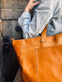 Shopper XL OLINE Cognac – Bøffellæder - VIAMAJA.DK