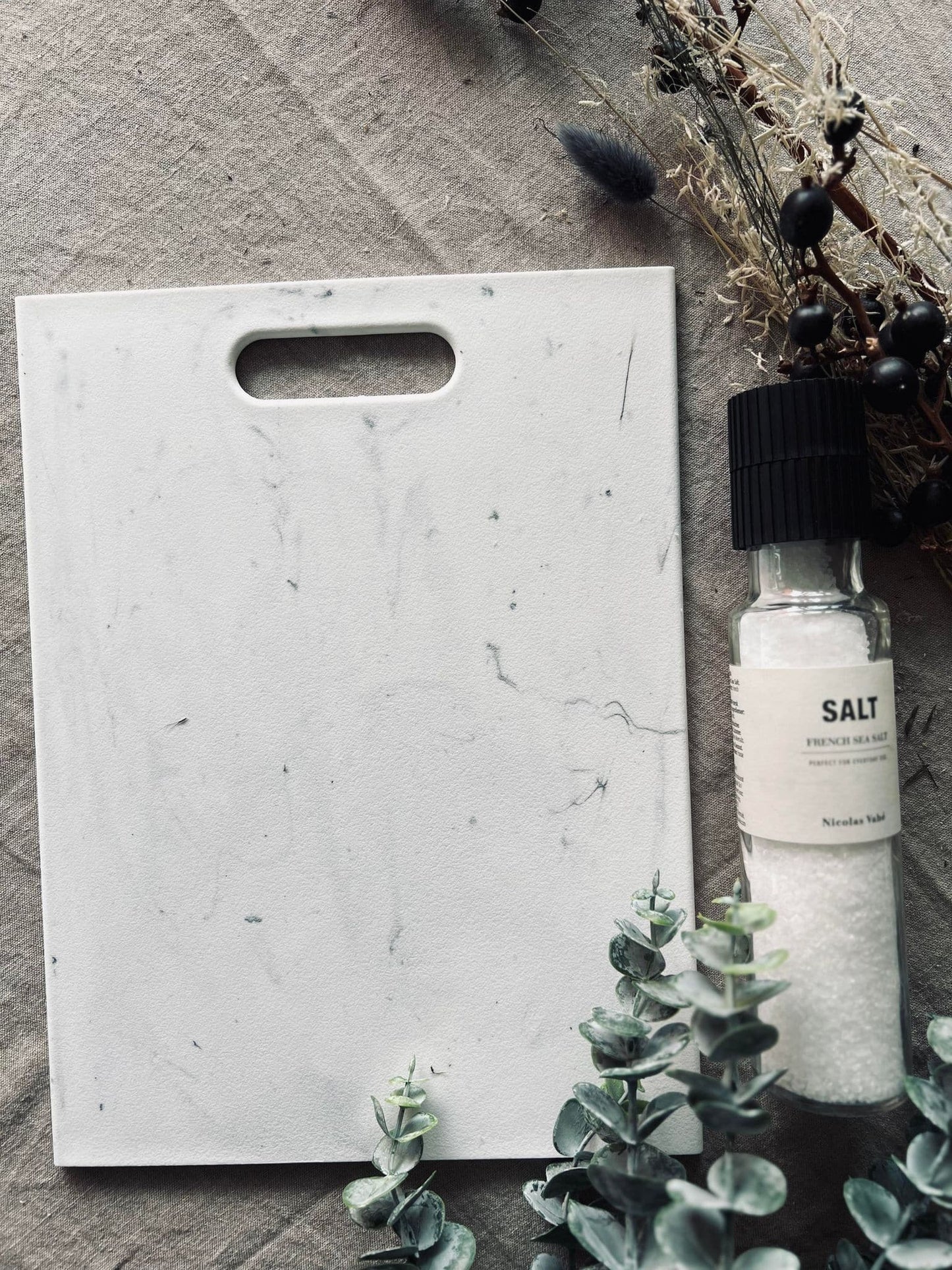 Skærebræt - Hvid marmor look 32cm - VIAMAJA.DK