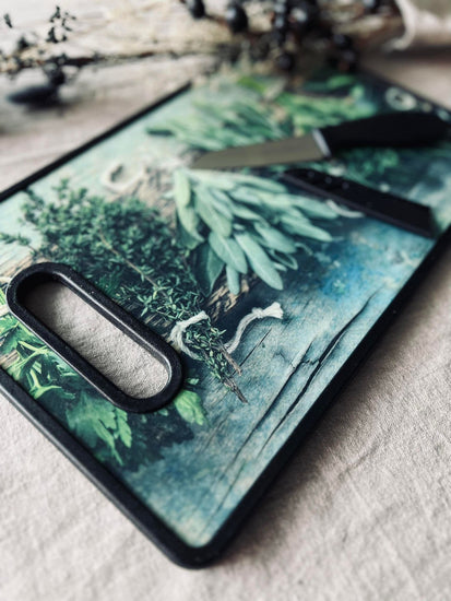 Skærebræt ink kniv - Design Urte-mix - VIAMAJA.DK