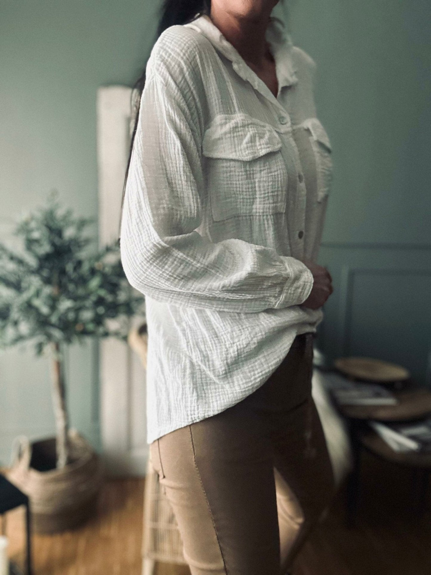 Skjorte i vaflet bomuld – Hvid - VIAMAJA.DK