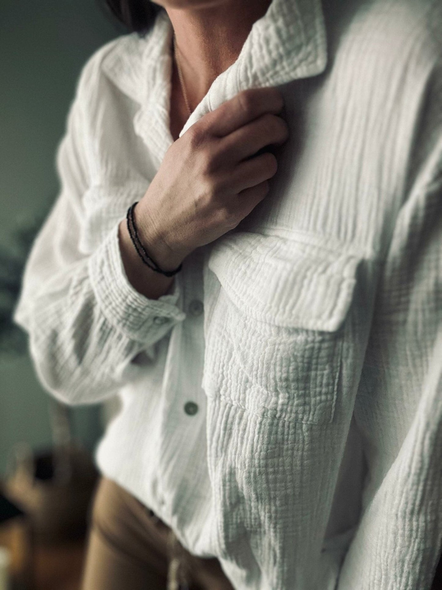 Skjorte i vaflet bomuld – Hvid - VIAMAJA.DK