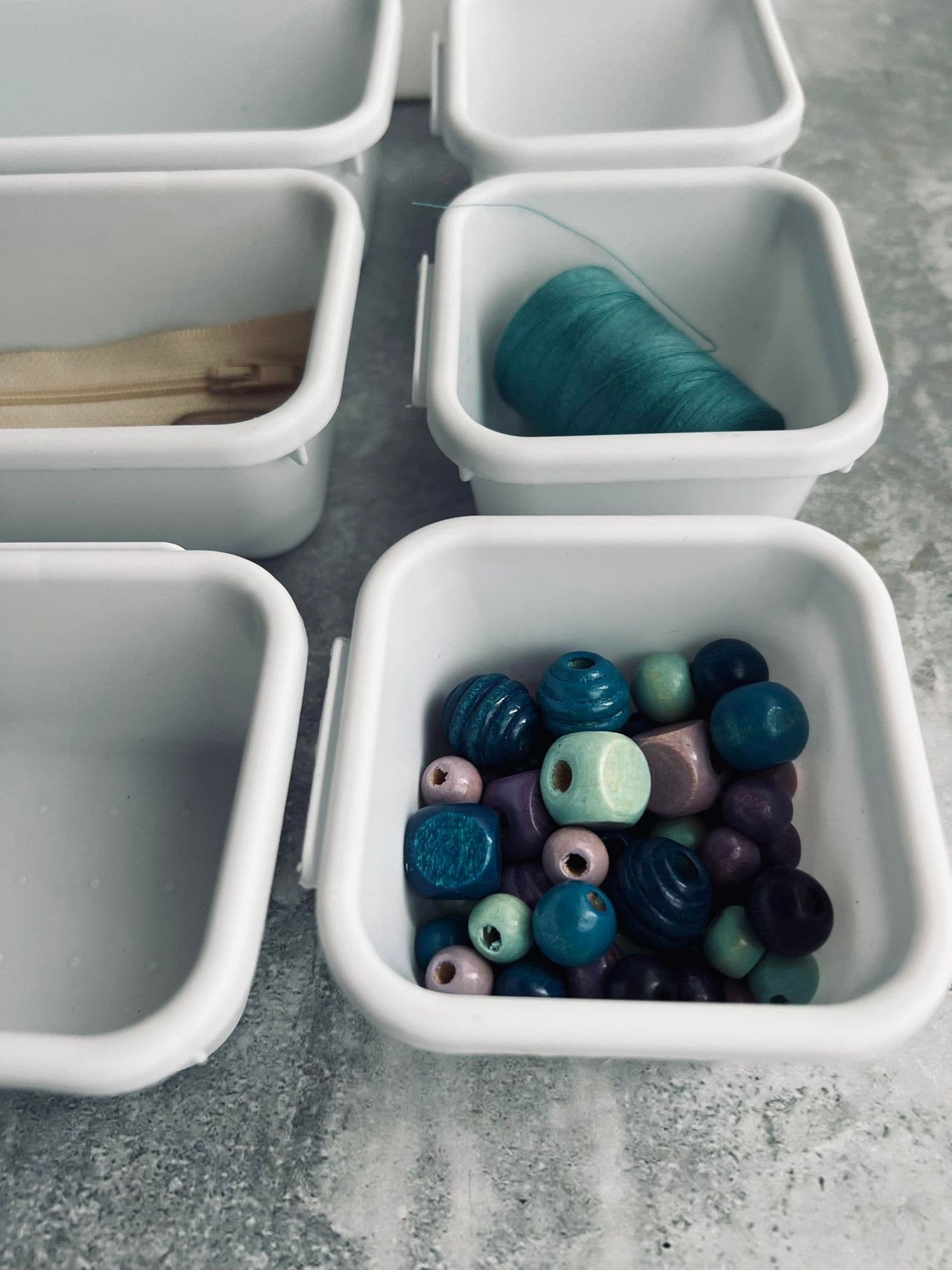 Skuffe organizer hvid - Sæt med 8 kasser - VIAMAJA.DK