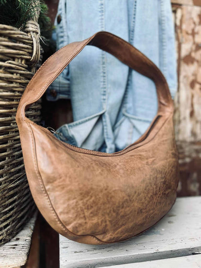 Skuldertaske CELIA Chestnut – blød og kraftig - VIAMAJA.DK