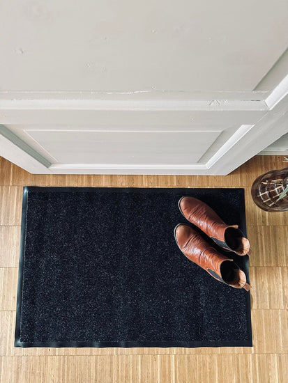 Smudsmåtte 60×90 Sort - VIAMAJA.DK