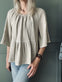 Summerbluse i hør mix – Beige - VIAMAJA.DK