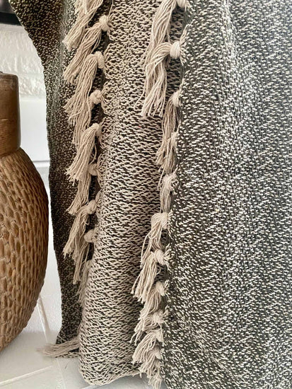 Tæppe genanvendt bomuld – Oliven - VIAMAJA.DK