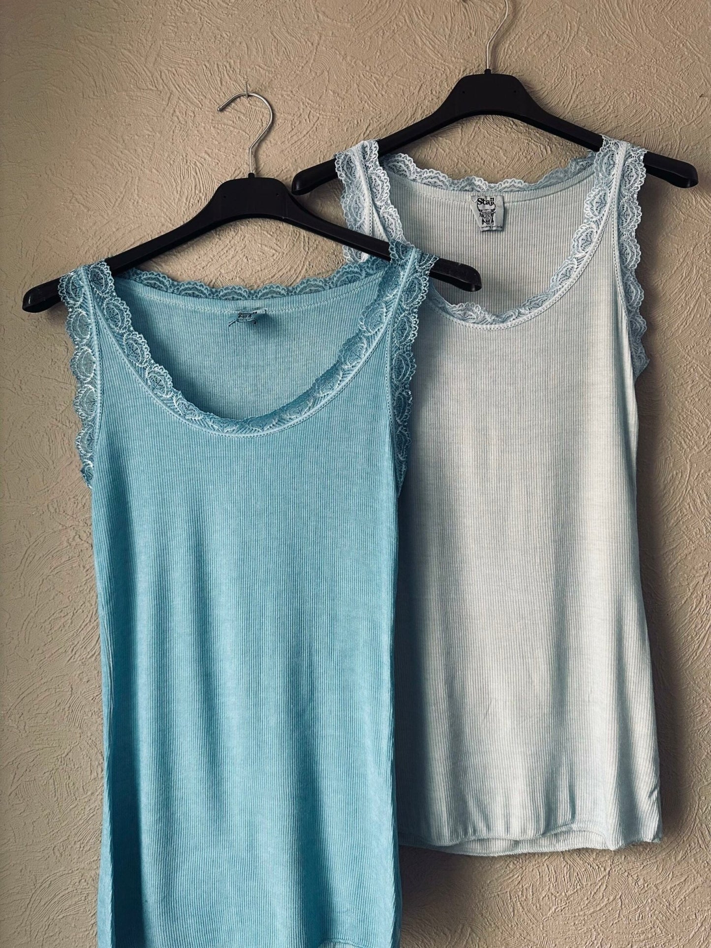 Top med blonde – Daily Soft blue - VIAMAJA.DK