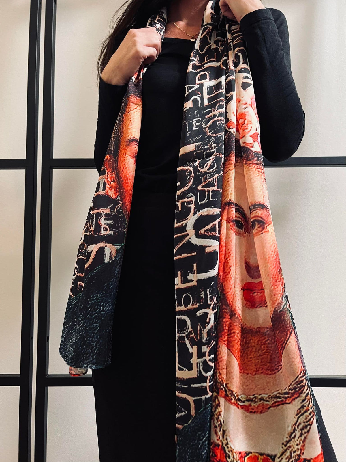 Tørklæde Frida Kahlo - VIAMAJA.DK