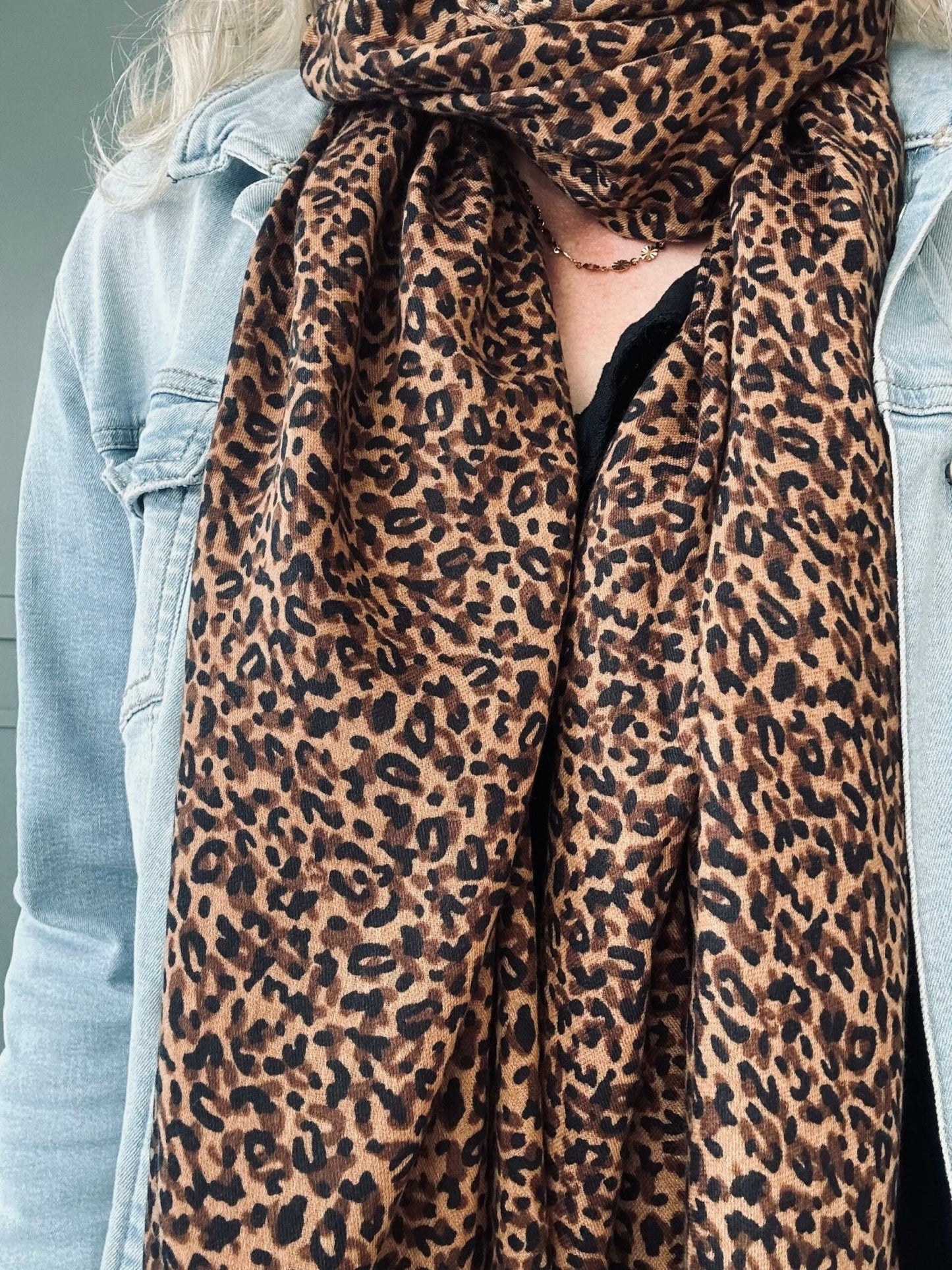 Tørklæde Leopard - VIAMAJA.DK