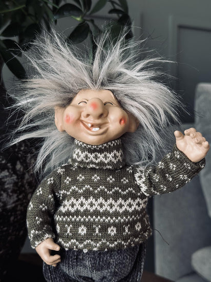 Troldefar Leo - VIAMAJA.DK