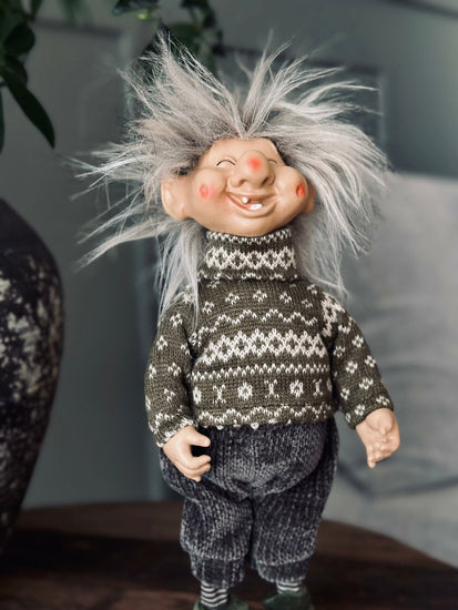 Troldefar Leo - VIAMAJA.DK