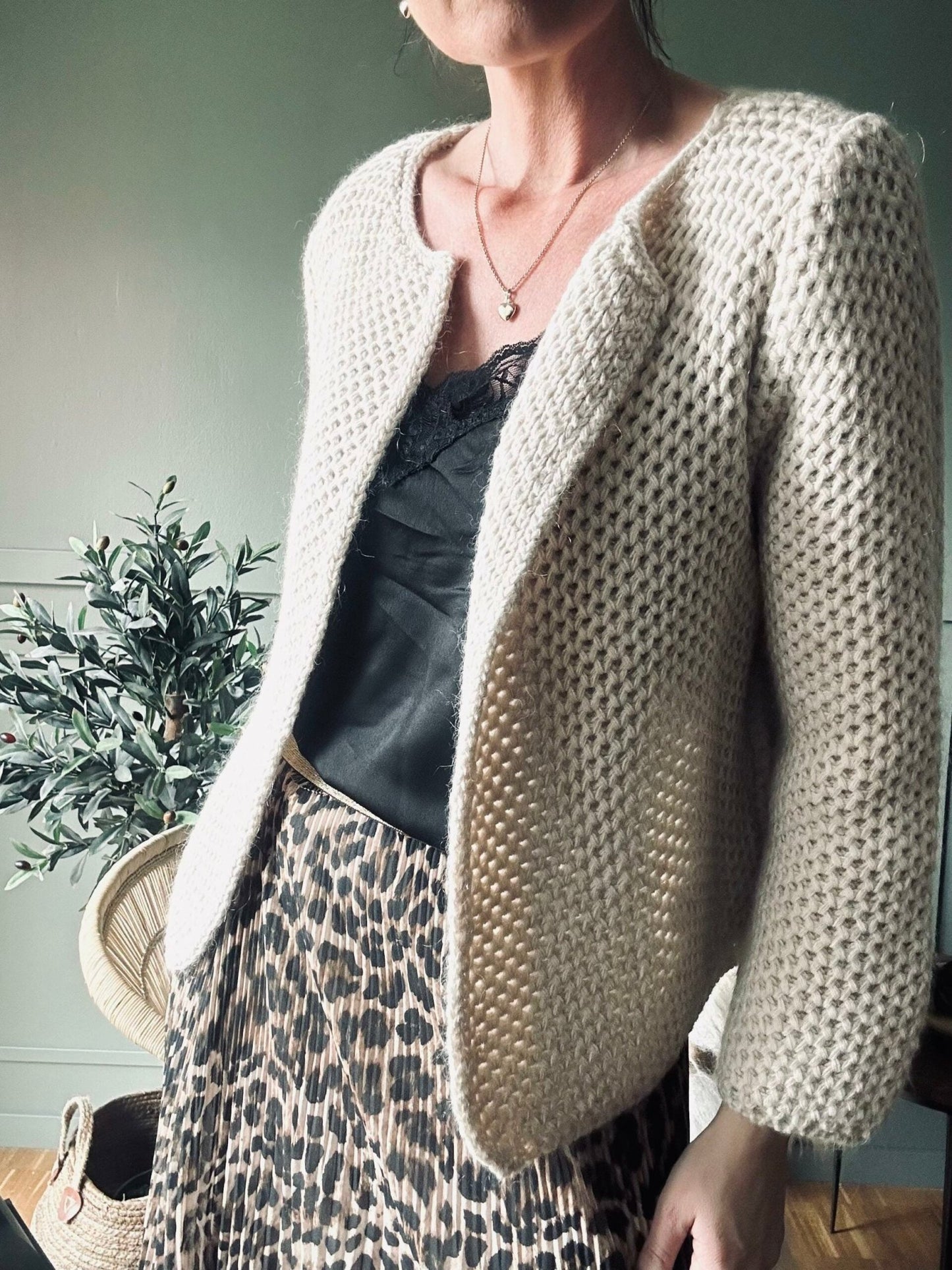 Uldjakke med honeycomb mønster – Lys beige - VIAMAJA.DK