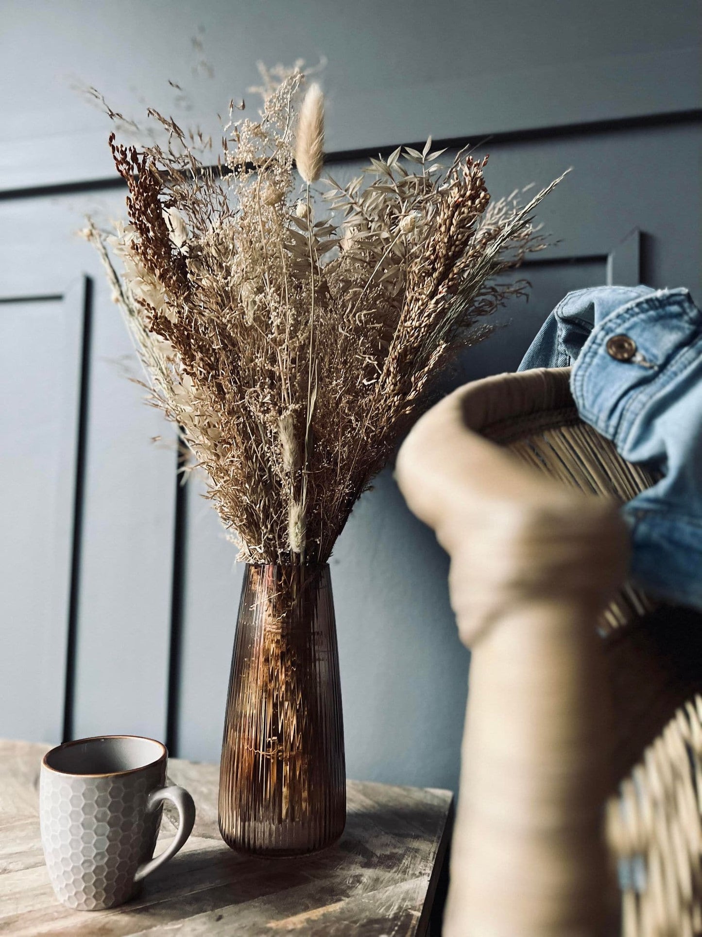 Vase konisk - Beige / brun glas - VIAMAJA.DK