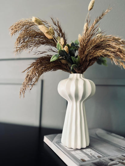 Vase - LOTUS hvid keramik - VIAMAJA.DK