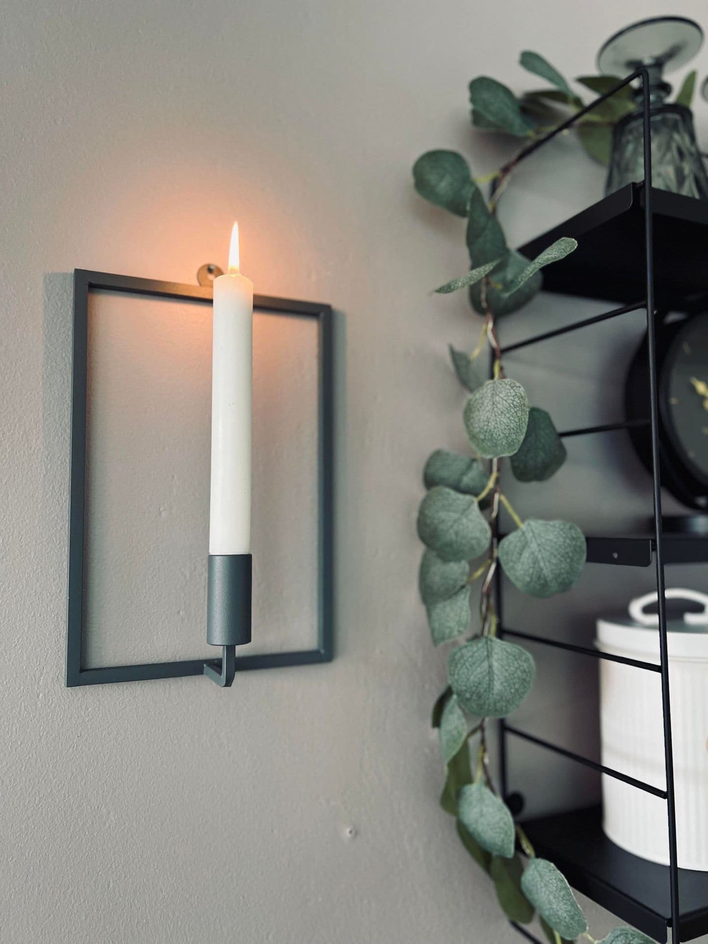 VIAMAJA væghængt stage – Grå - VIAMAJA.DK