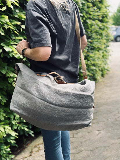 Weekendtaske - WASHED JUTE GREY - VIAMAJA.DK